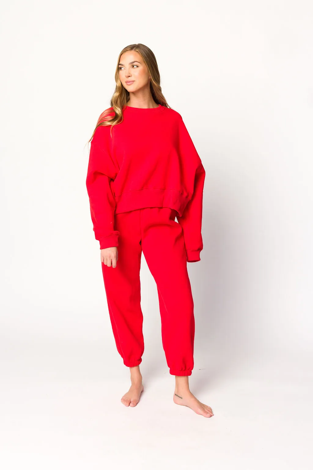 Comfy Cozy Sweatshirt and Sweatpants Set in Red