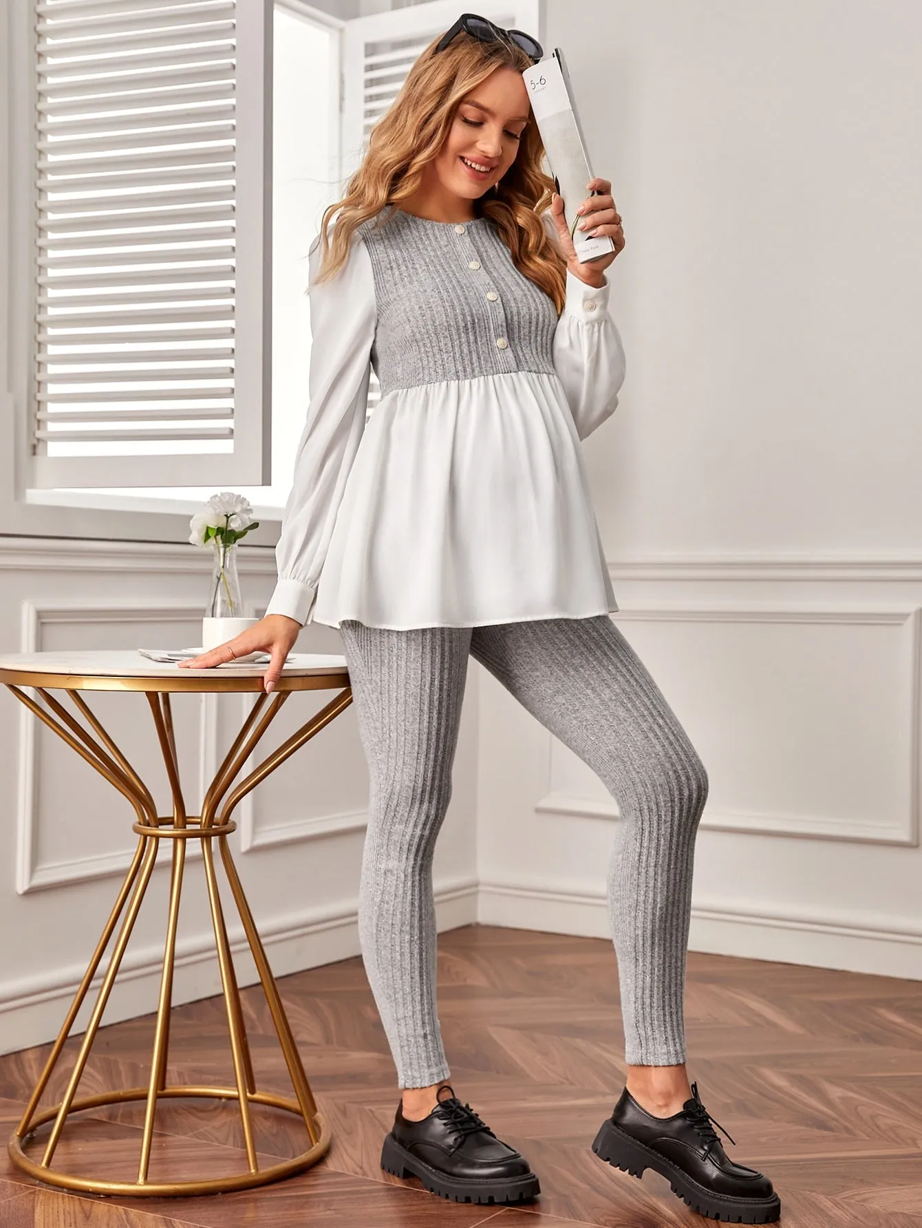 Maternity Colorblock Round Neck Long Sleeve Top And Pants Two Piece Set