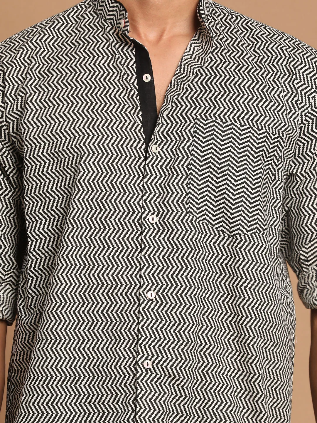 Men's Black And White Cotton Ethnic Shirt - Vastramay