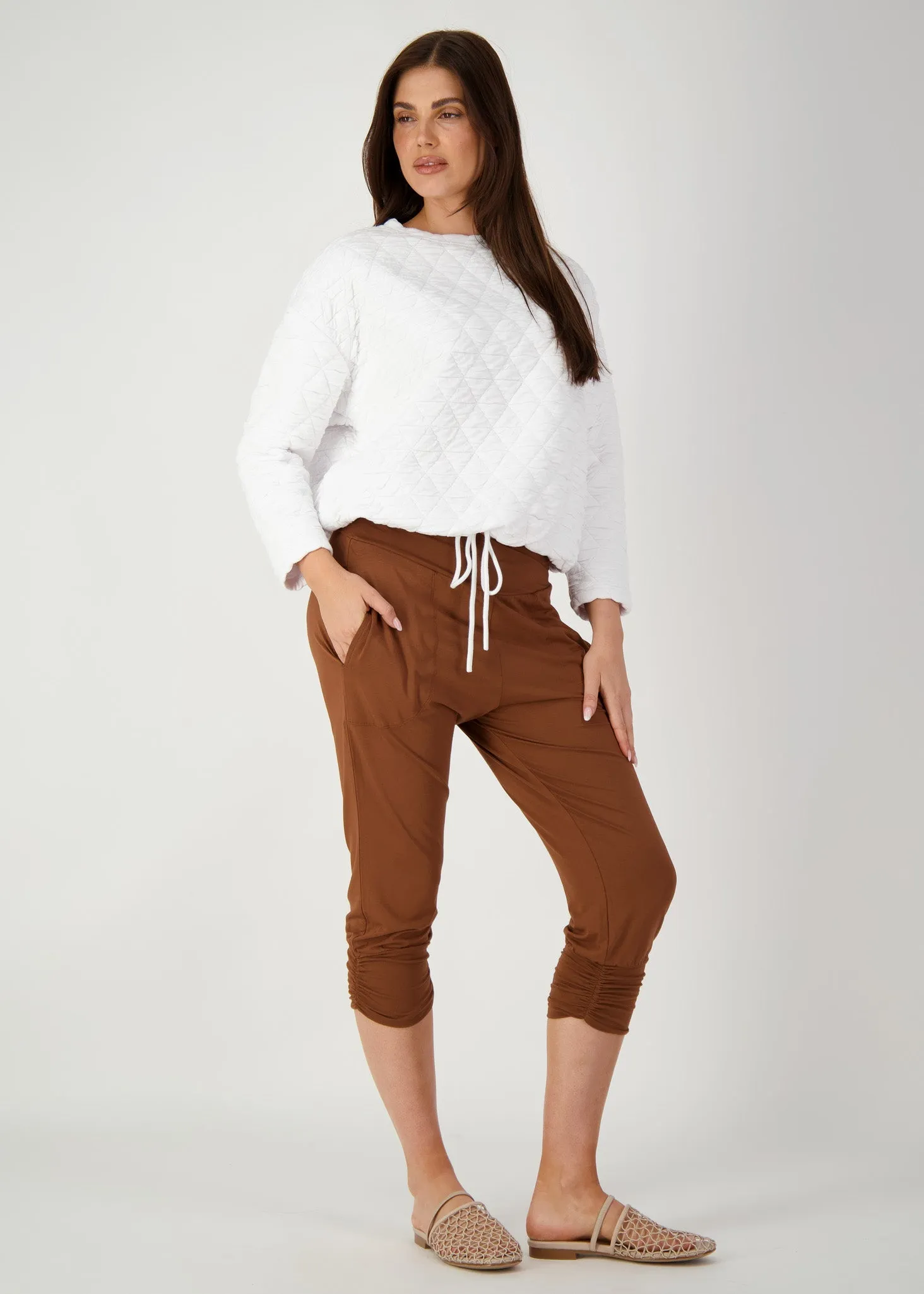 Perry Bamboo Cropped Pants - Toffee