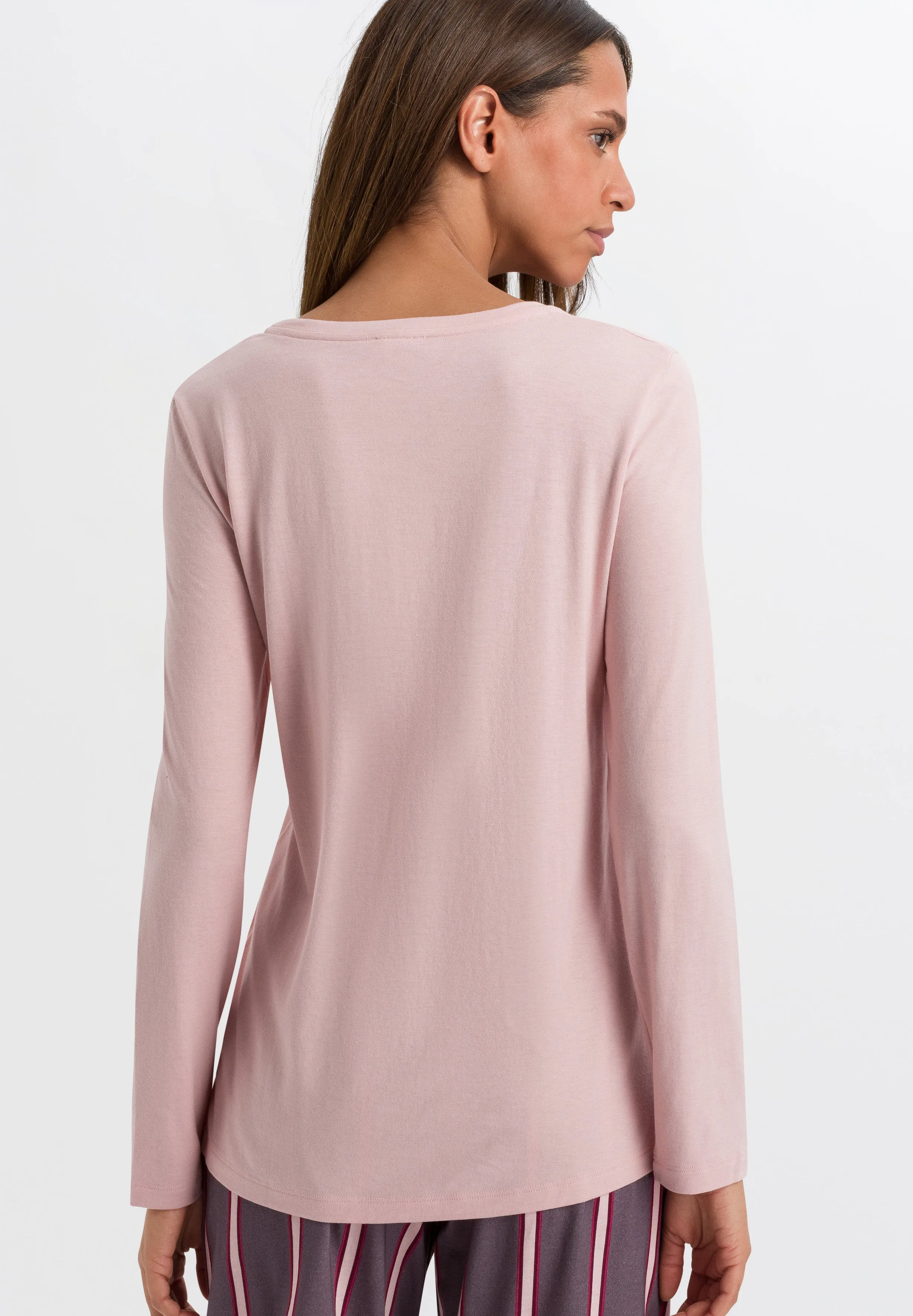 Sleep And Lounge Relaxed Round Neck Top | Almond Flower 77844-1768